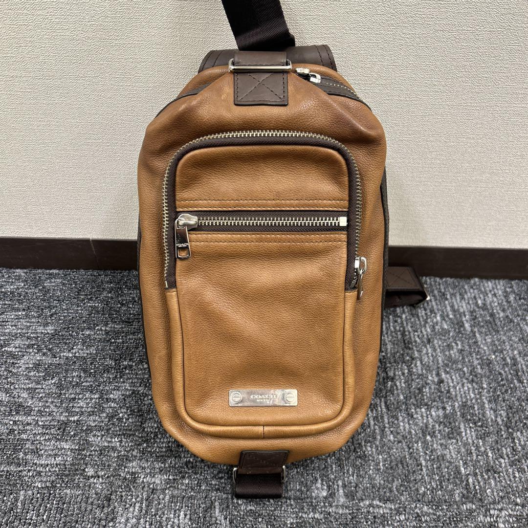COACH ブラウン ショルダーバッグ
