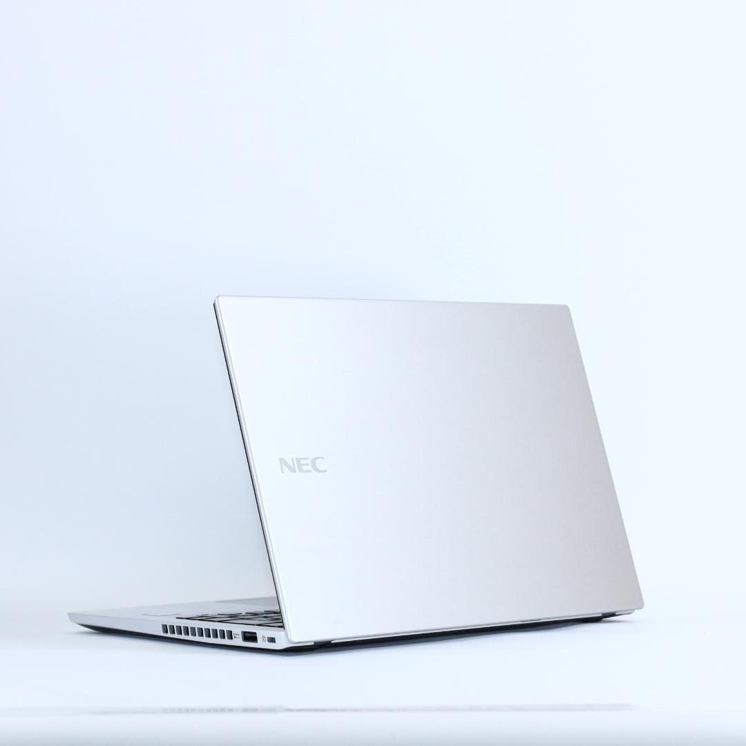 美品NEC VersaProVB i5-8th 8GB256GB 13,3in 美品NEC VersaProVB i5-8th 8GB256GB 13,3in
