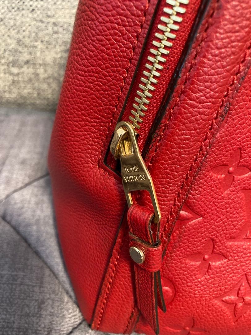 LOUIS VUITTON アンプラント　マレMM レザースリーズ ハンドバッグ