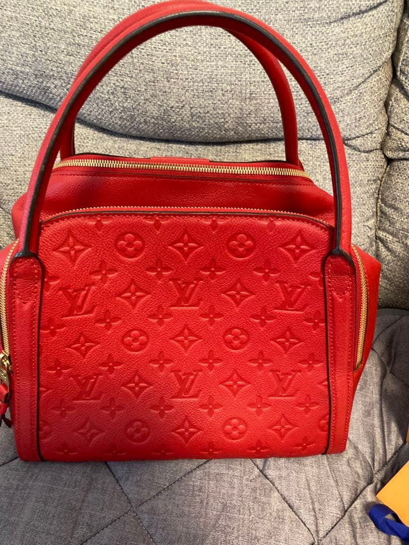 LOUIS VUITTON アンプラント　マレMM レザースリーズ ハンドバッグ