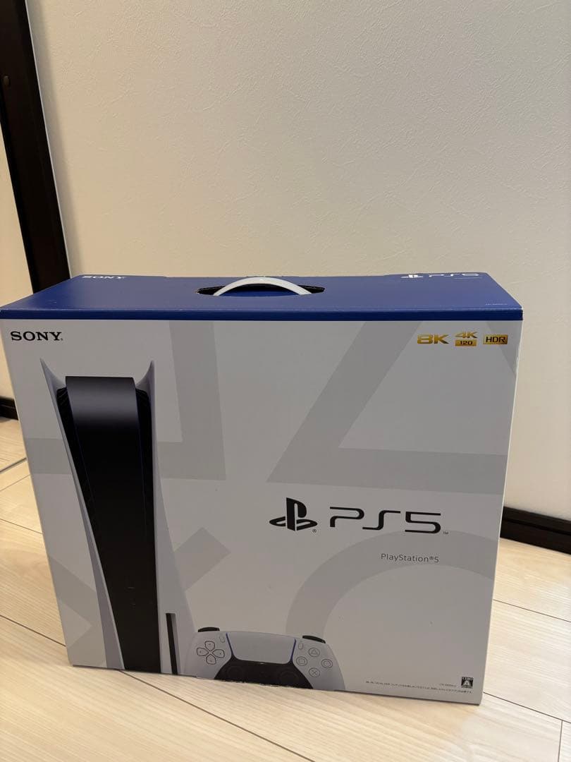 PS5 本体とコントローラー目立った傷や汚れなし