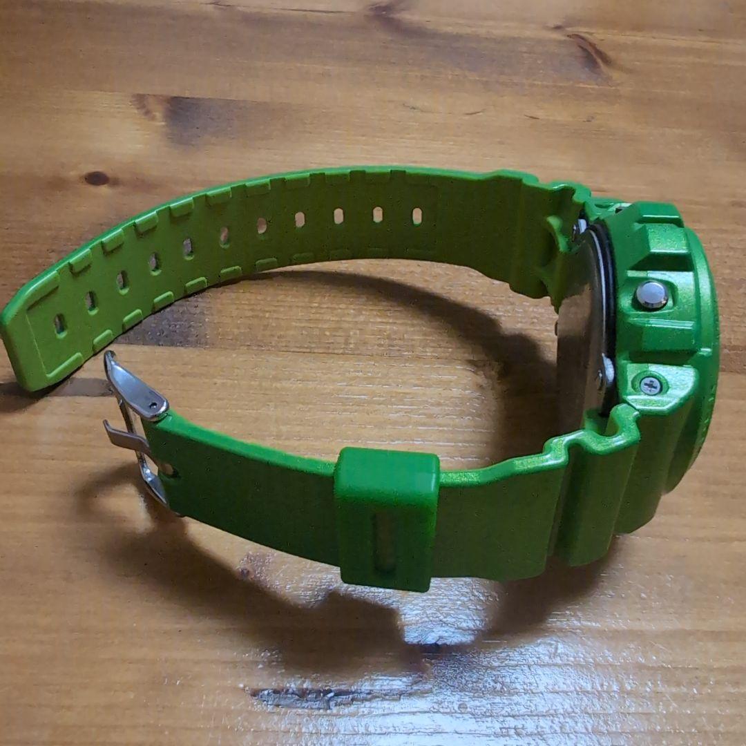 CASIO G-SHOCK メタリックグリーン