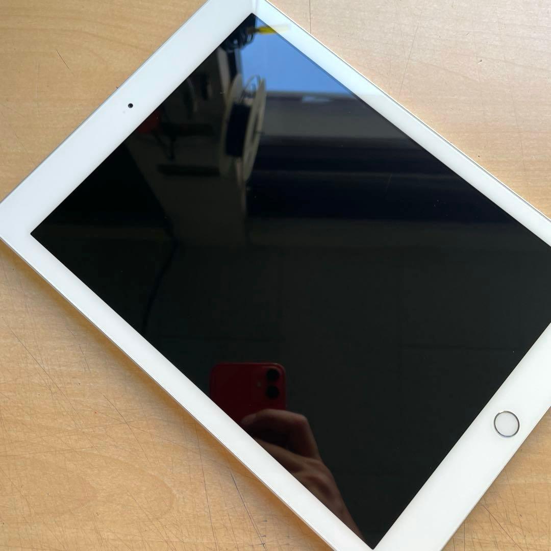 iPad 第6世代　A1893　Wi-Fiモデル　シルバー　32GB 美品 #4