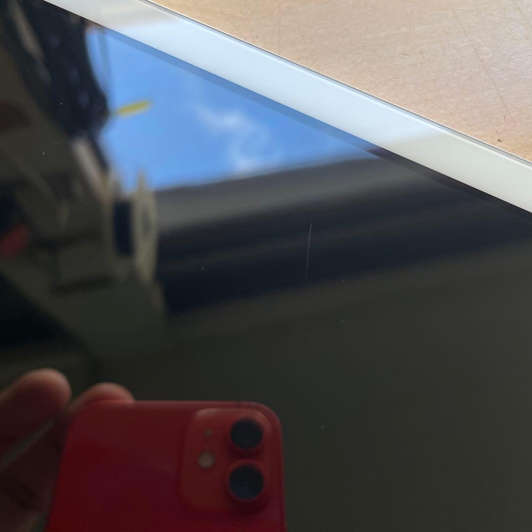 iPad 第6世代　A1893　Wi-Fiモデル　シルバー　32GB 美品 #4