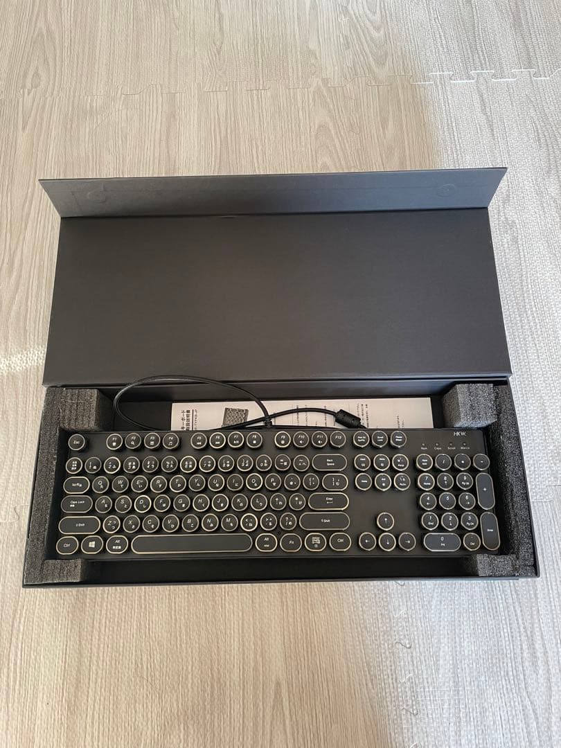 HKW タイプライター風メカニカルキーボード