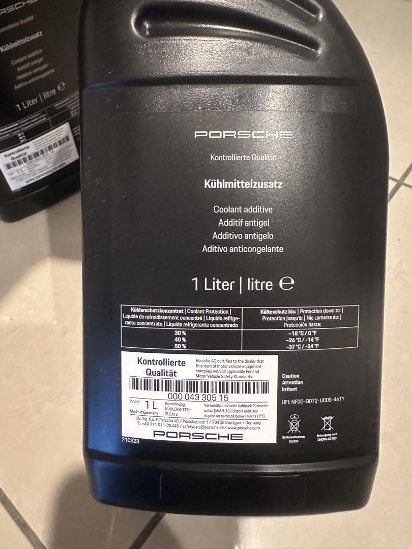 専用です。ポルシェ 純正 LLC　クーラント　１Ｌ　3本