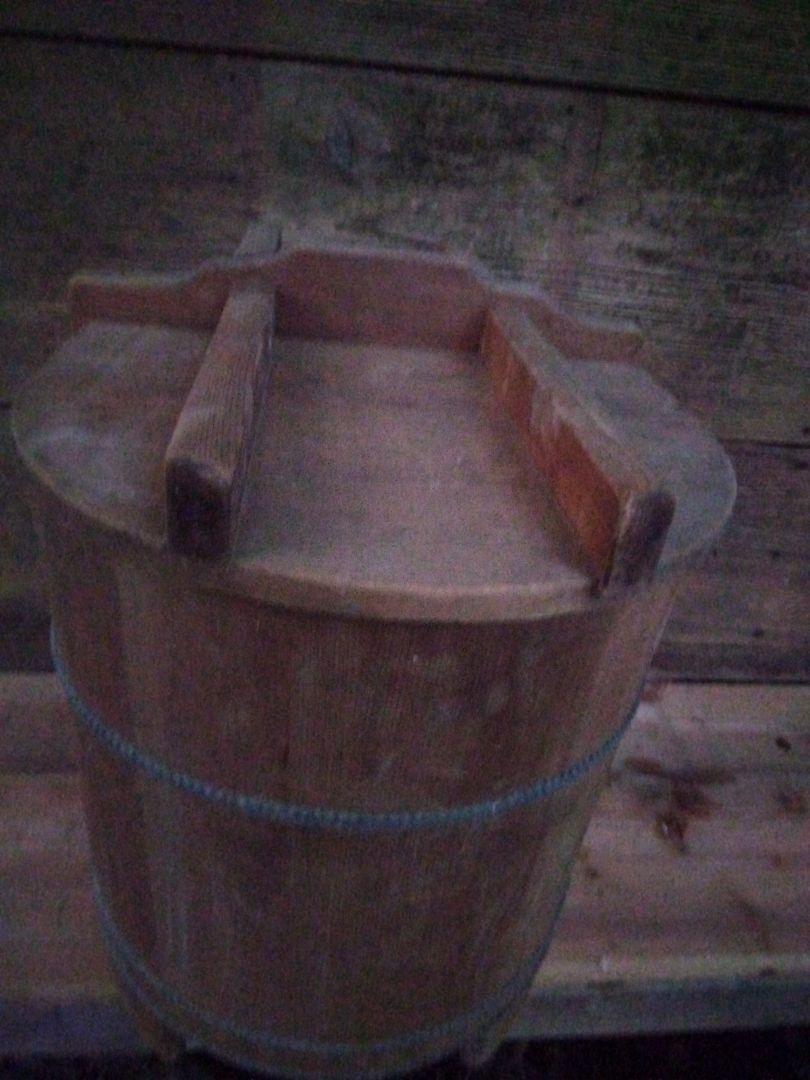 ♪昔の木製湯沸かし器