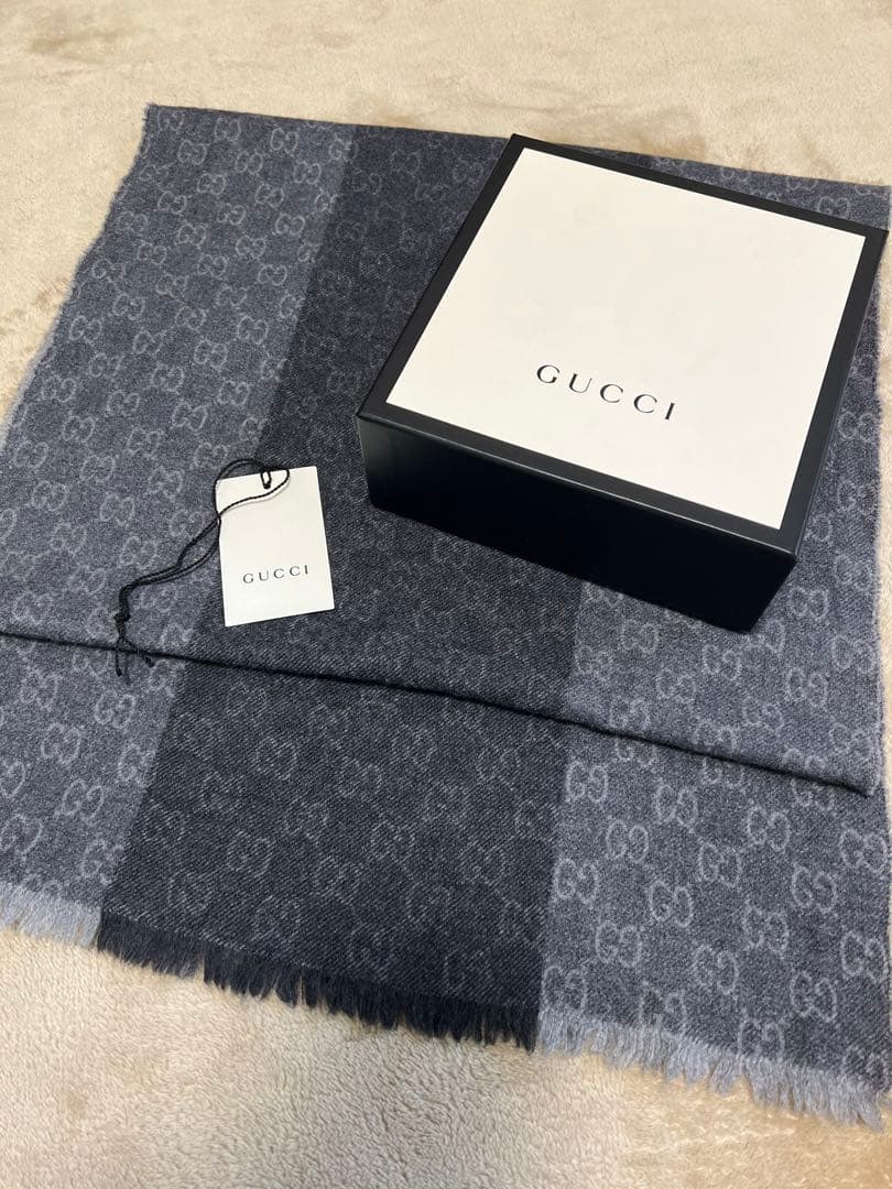 GUCCI ウールマフラーグレー イタリア製