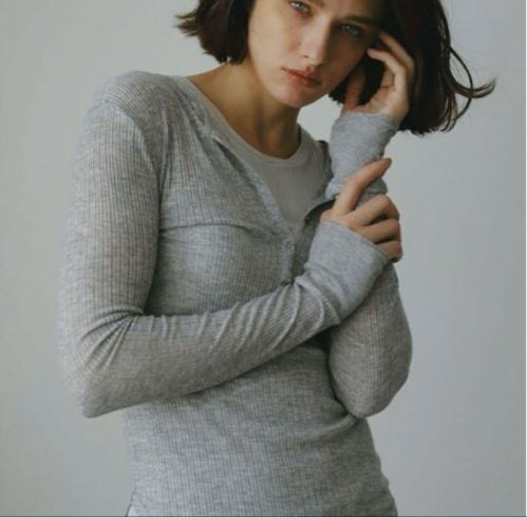 ETRE TOKYO シアーストライプヘンリーネックトップス 長袖 Tシャツ