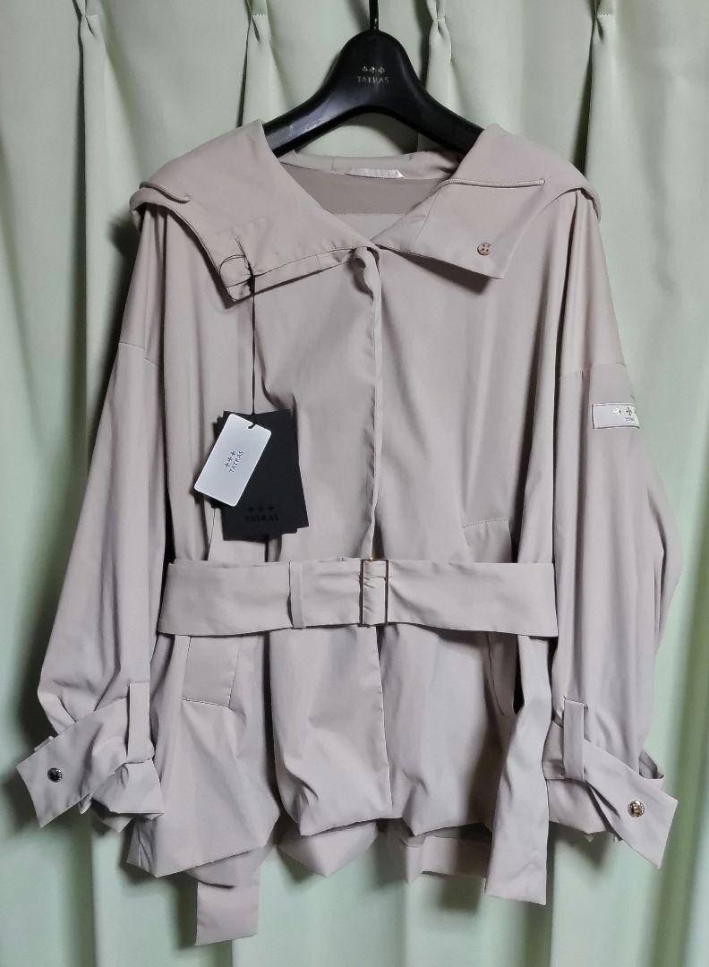新品　TATRAS（タトラス）KENZIA　ナイロン フーディ ショートコート