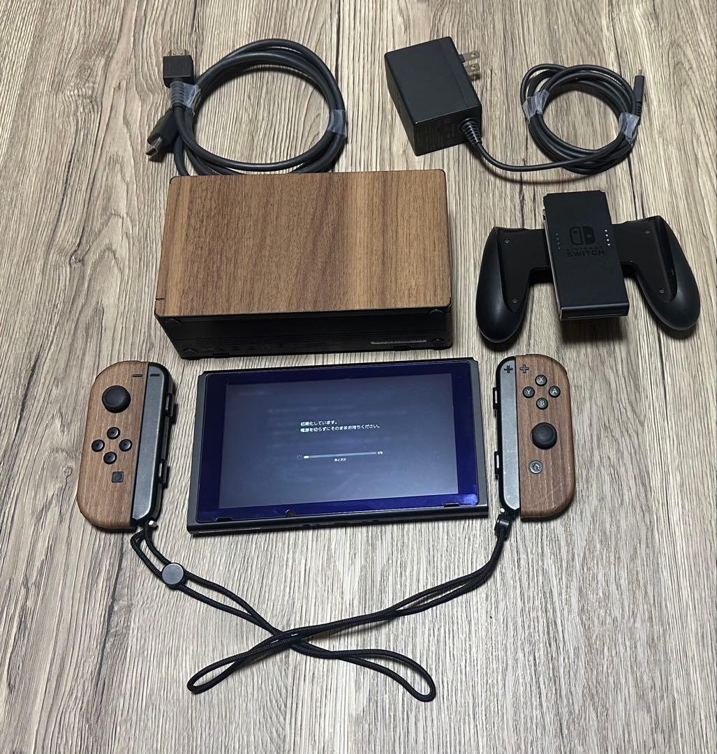 Nintendo Switch スペシャル仕様(木目調)
