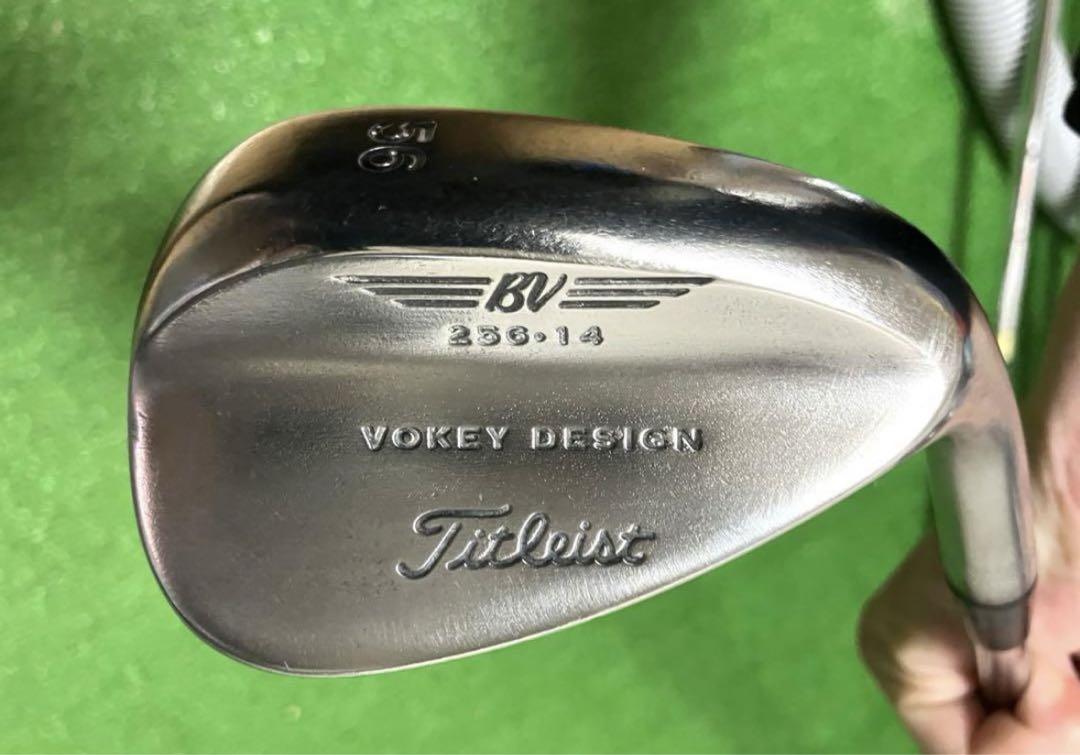 Titleist 56 BV Vokey Design SM 56-11 wedge, RH, Dynamic Gold