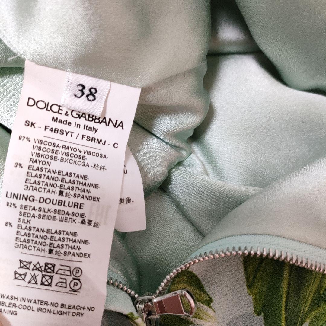 美品❢DOLCE＆GABBANA 薔薇 柄 スカート 38 SILK - メルカリ