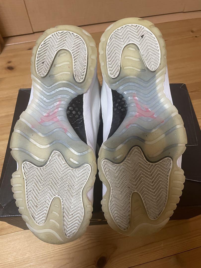 Air Jordan 11 ホワイト/レッド　アイボリー　27センチ