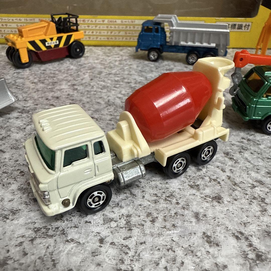 絶版品トミカデラックス建設車両セット