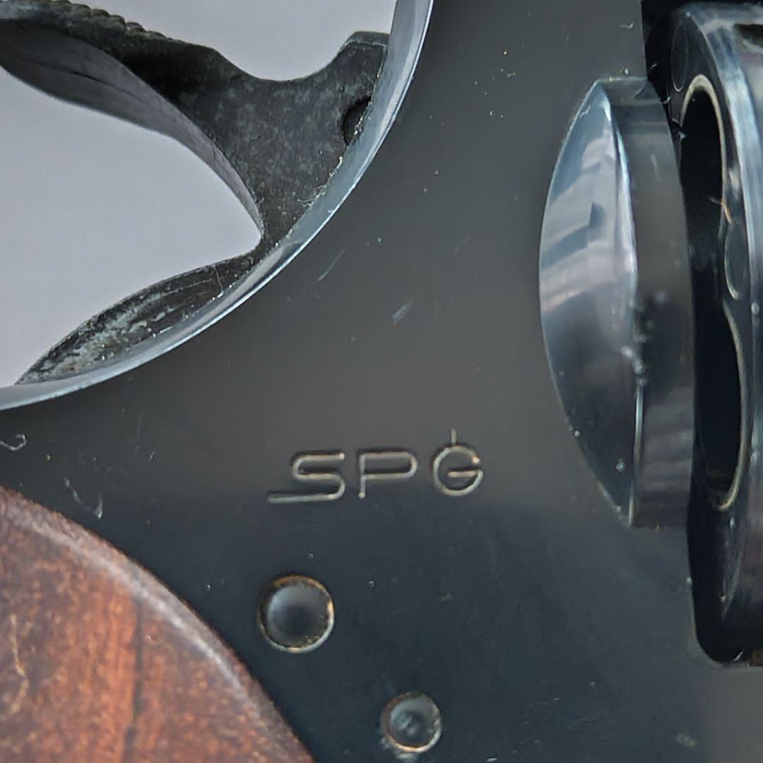 MGC Smith & Wesson パイソン 4インチ 木製グリップ付き - メルカリ