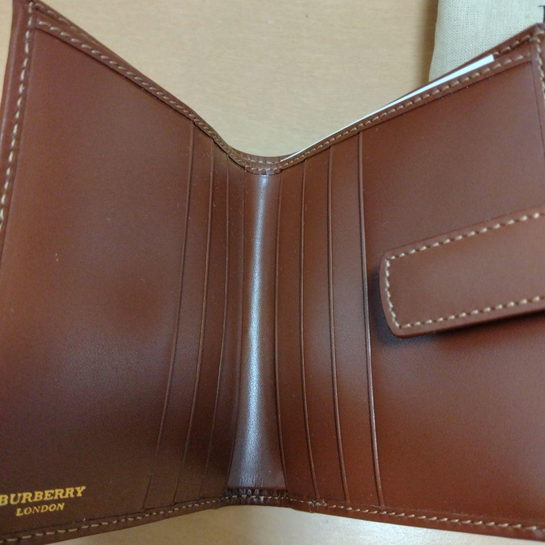 BURBERRY　LONDON　二つ折り財布