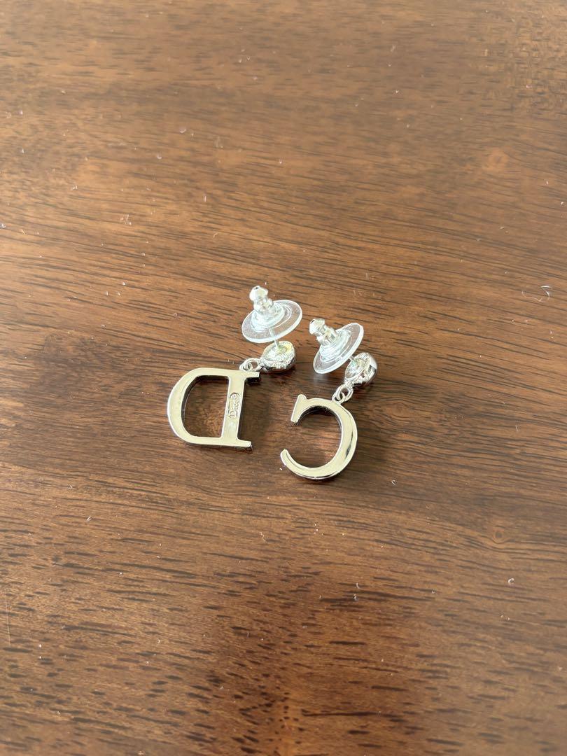 Dior シルバー　スタッドピアス 楽天市場】Dior ディオール ピアス CD NAVY スタッドピアス ペア
