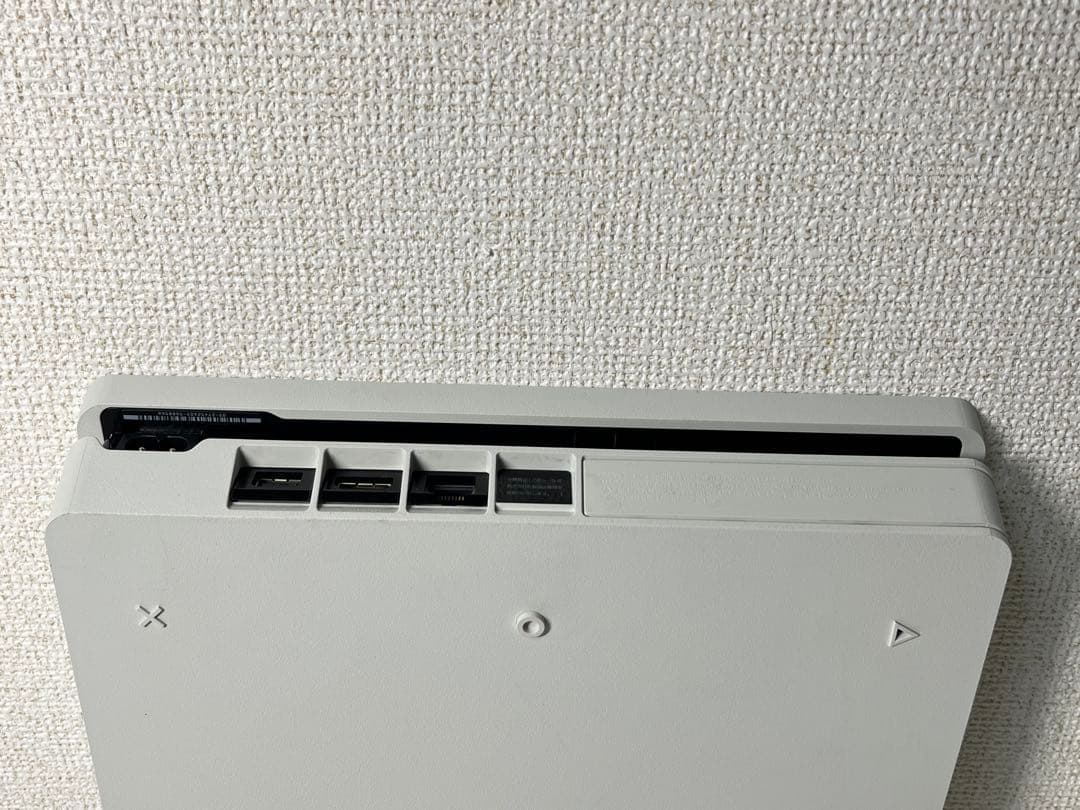 SONY PS4 CUH-2200A B02 500GB ホワイト