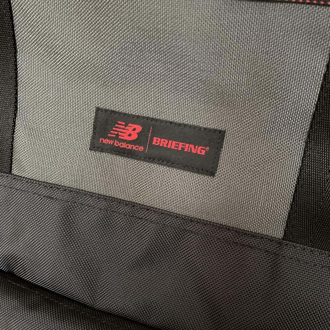 【美品】ニューバランス × ブリーフィング NB×BR AT TOTE グレー 美品】ニューバランス × ブリーフィング NB×BR AT TOTE グレー