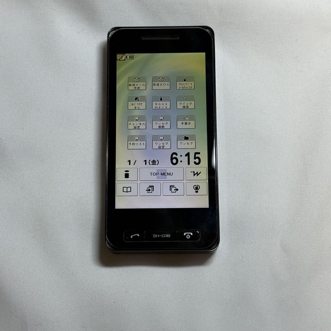 docomo SH-03B