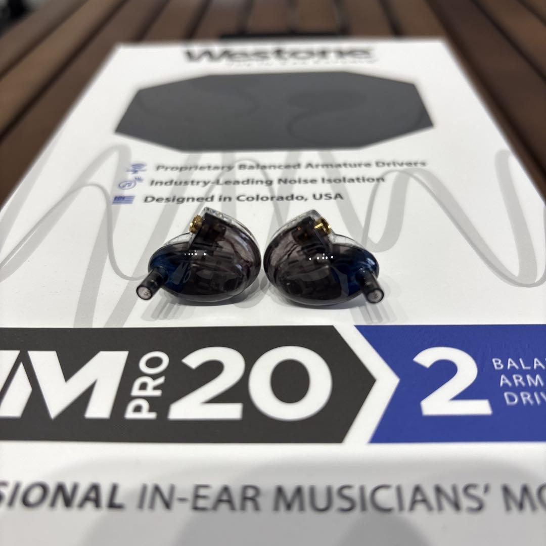Westone UM PRO20 mmcxリケーブル対応 BA2基 イヤホン Westone Audio UM Pro20【Redesign Model】 – e☆イヤホン