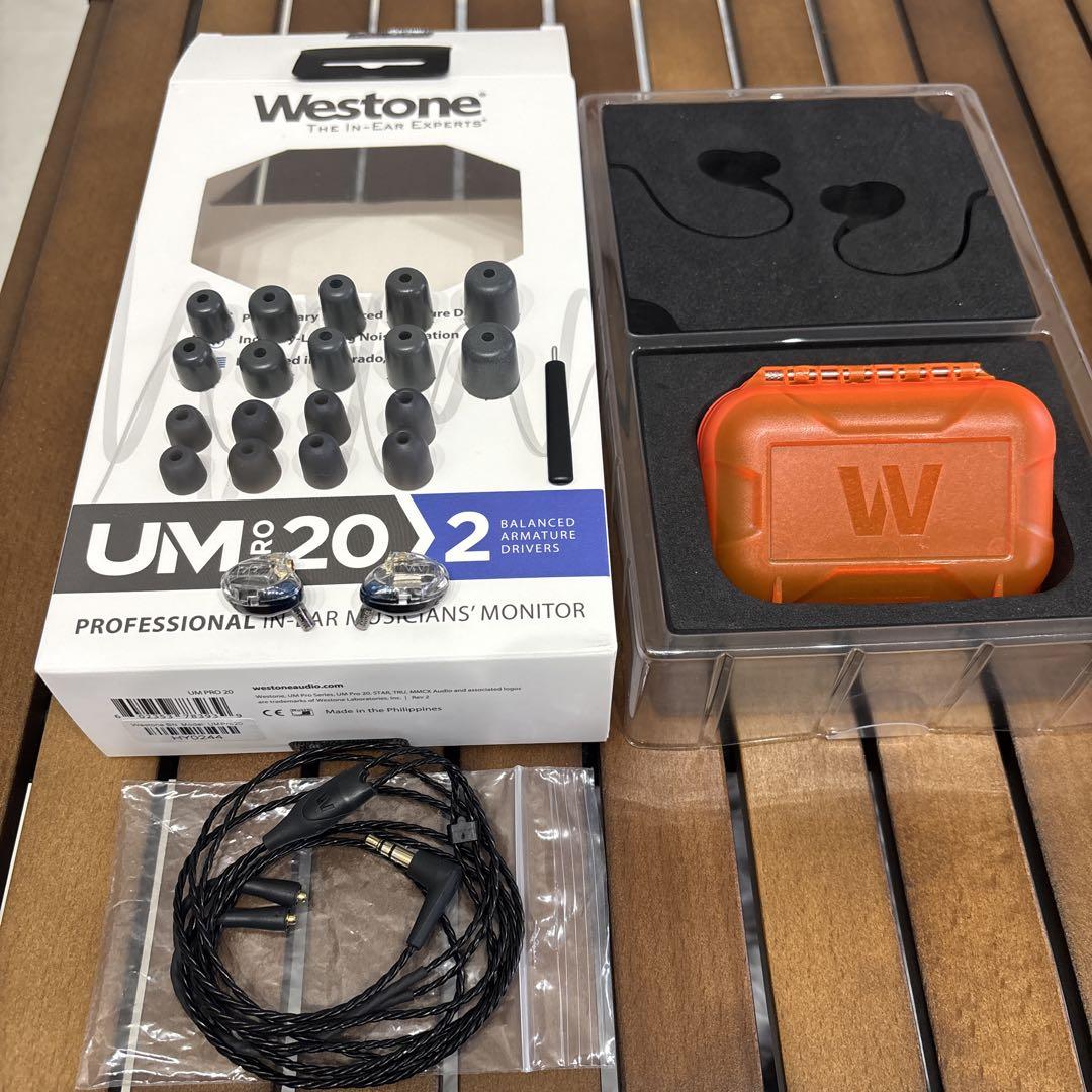 Westone UM PRO20 mmcxリケーブル対応 BA2基 イヤホン Westone UM PRO20 mmcxリケーブル対応 BA2基 イヤホン