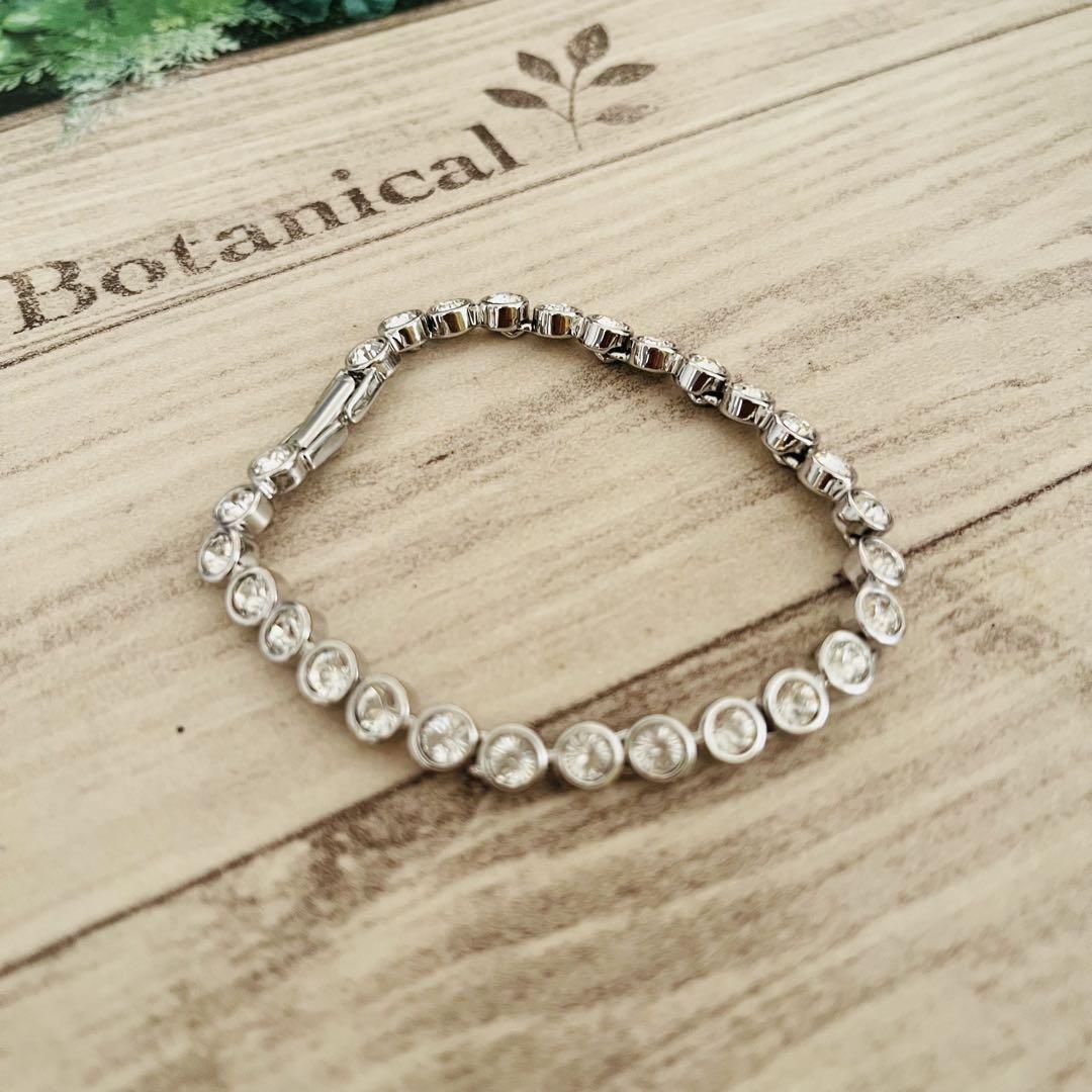 【極美品】SWAROVSKI☆シルバーブレスレット 極美品 SWAROVSKI シルバー ブレスレット アクセサリー通販