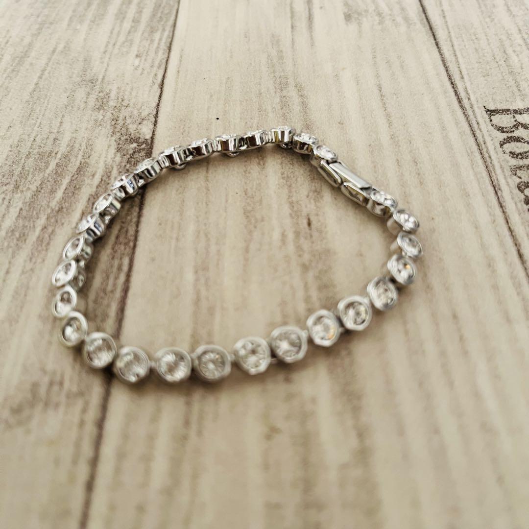 【極美品】 SWAROVSKI シルバー ブレスレット アクセサリー 高級品 極美品 SWAROVSKI シルバー ブレスレット アクセサリー通販