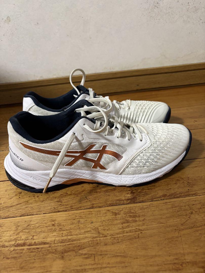 ASICSバレーボールシューズ　NETBURNER BALLISTIC FF