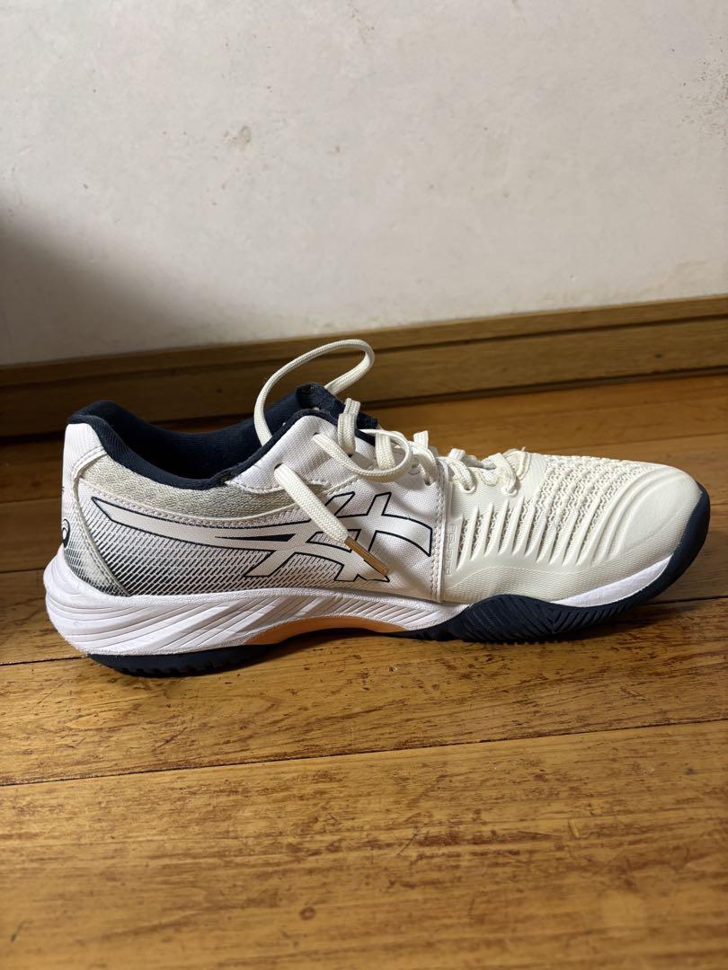 ASICSバレーボールシューズ　NETBURNER BALLISTIC FF