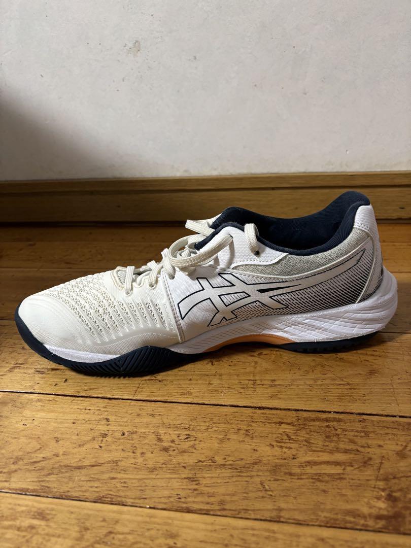 ASICSバレーボールシューズ　NETBURNER BALLISTIC FF