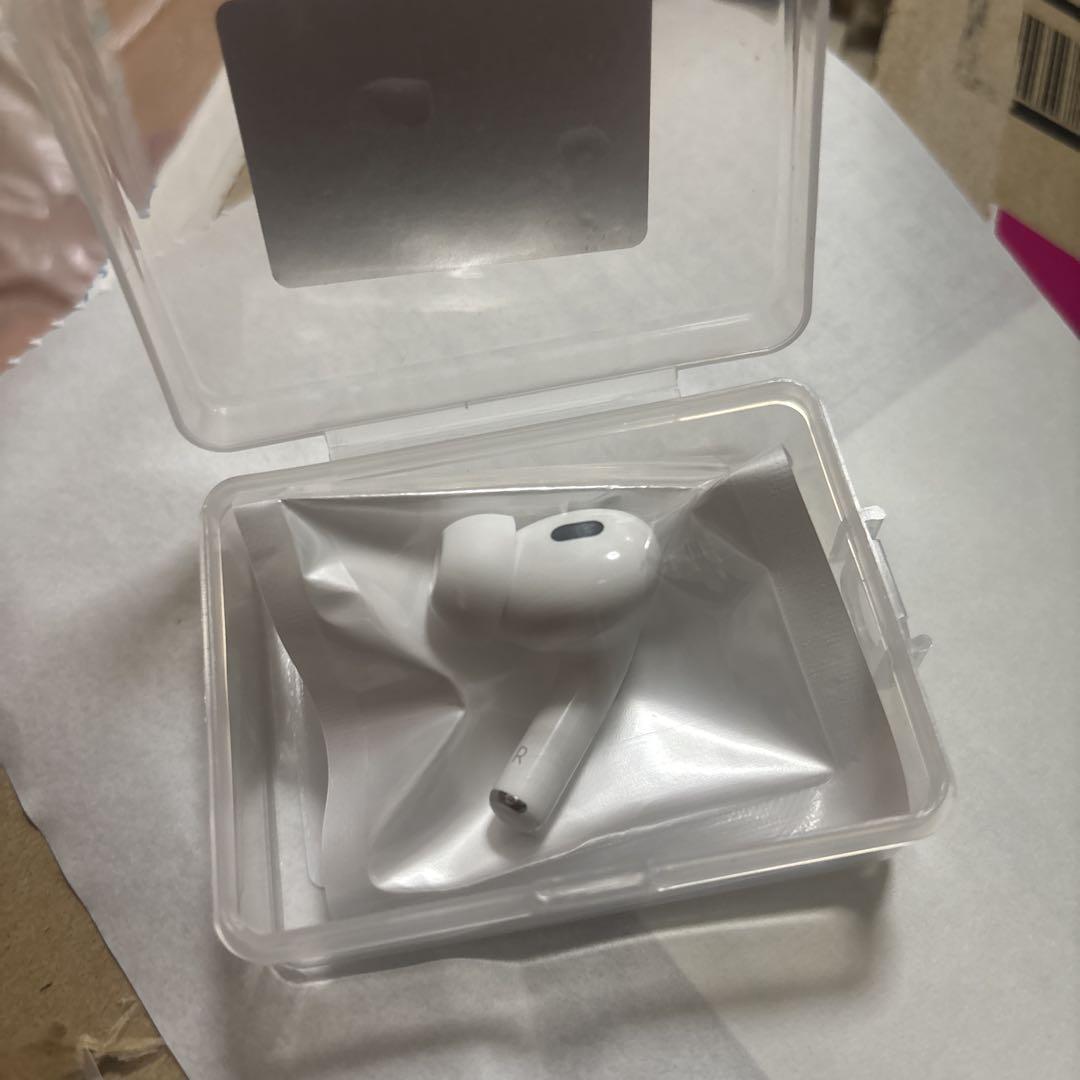 AirPods Pro 第2世代 右耳 A2699 AirPods Pro 右耳用 A2699 第2世代 - メルカリ