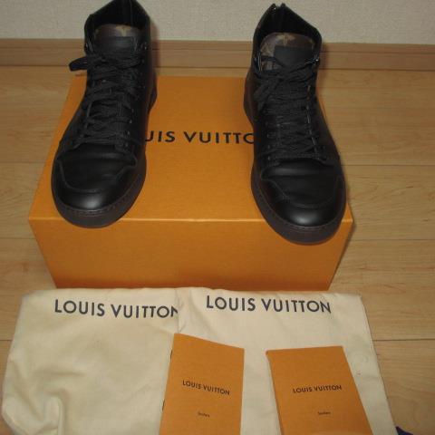 LOUIS VUITTON　ハイカットスニーカー