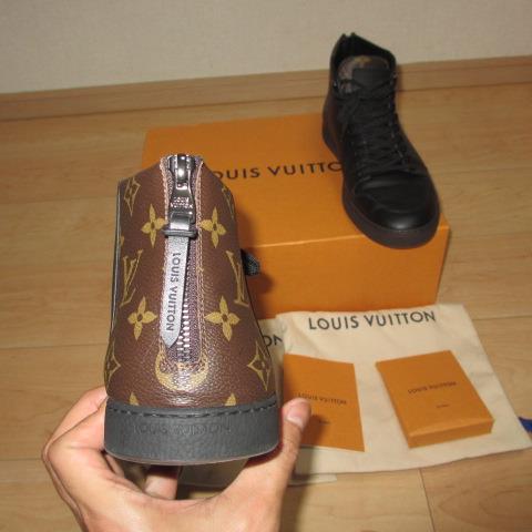 LOUIS VUITTON　ハイカットスニーカー