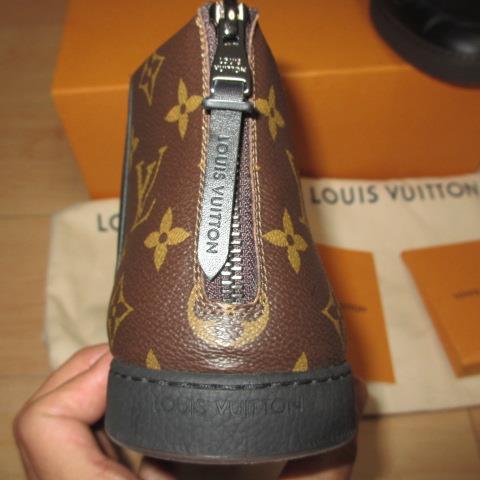 LOUIS VUITTON　ハイカットスニーカー