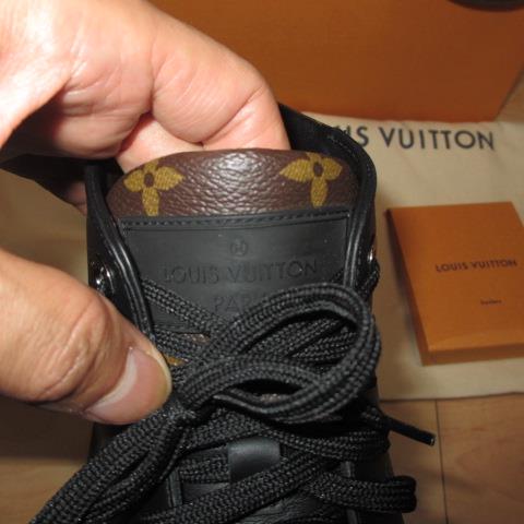 LOUIS VUITTON　ハイカットスニーカー