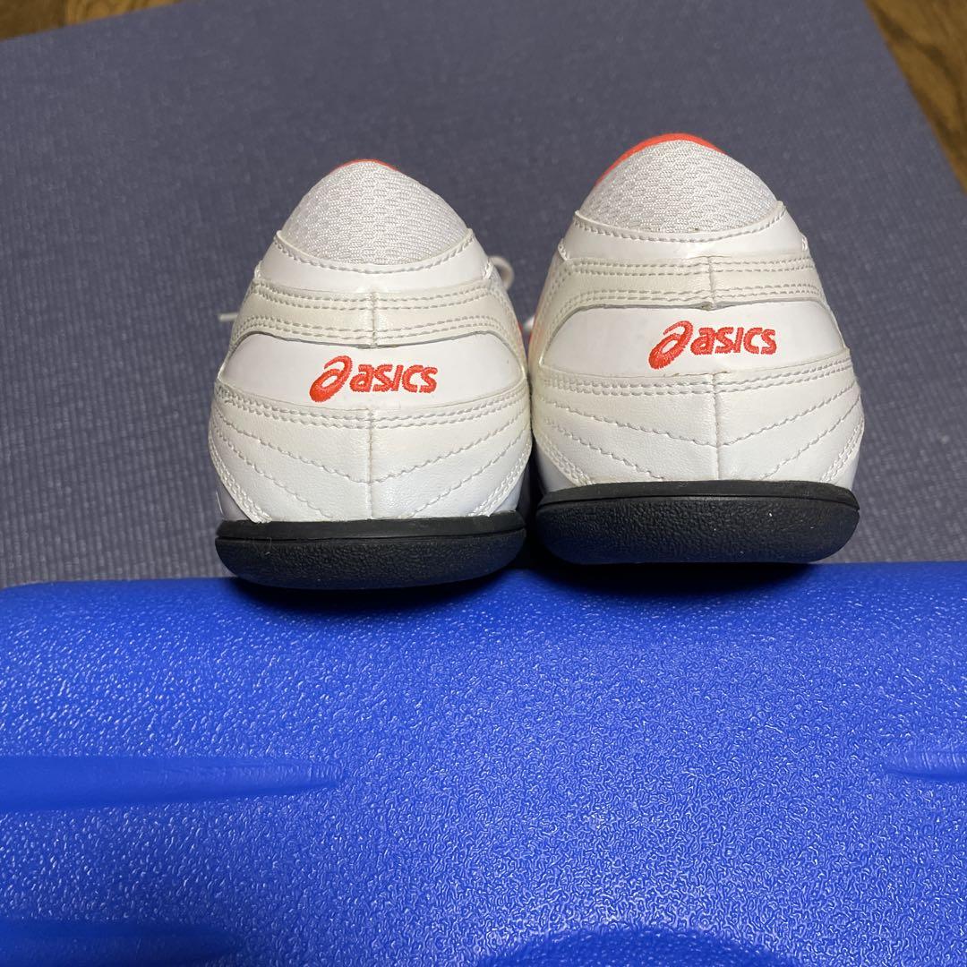 ASICS スパイクシューズ ホワイト/オレンジ