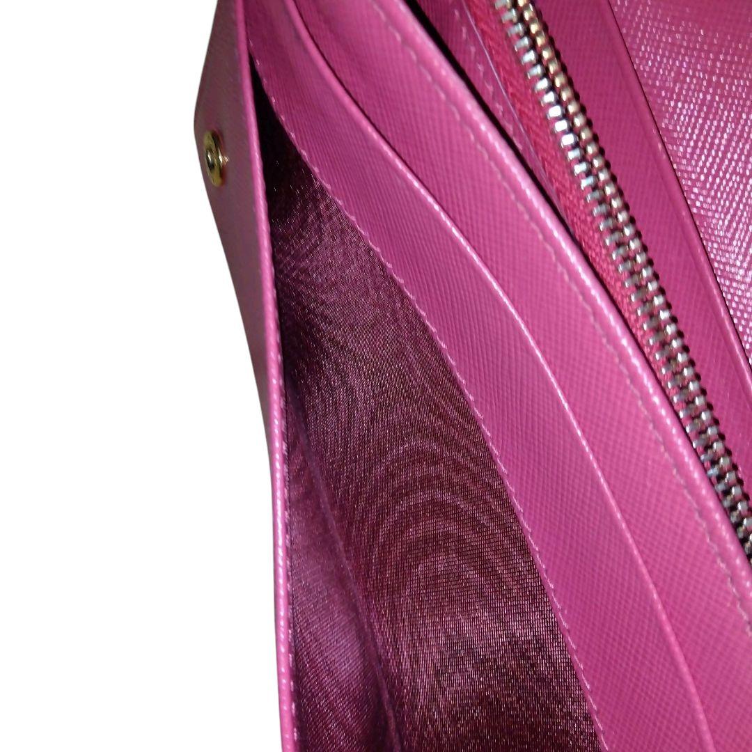 PRADA/プラダ　ロングウォレット/長財布　レッド系