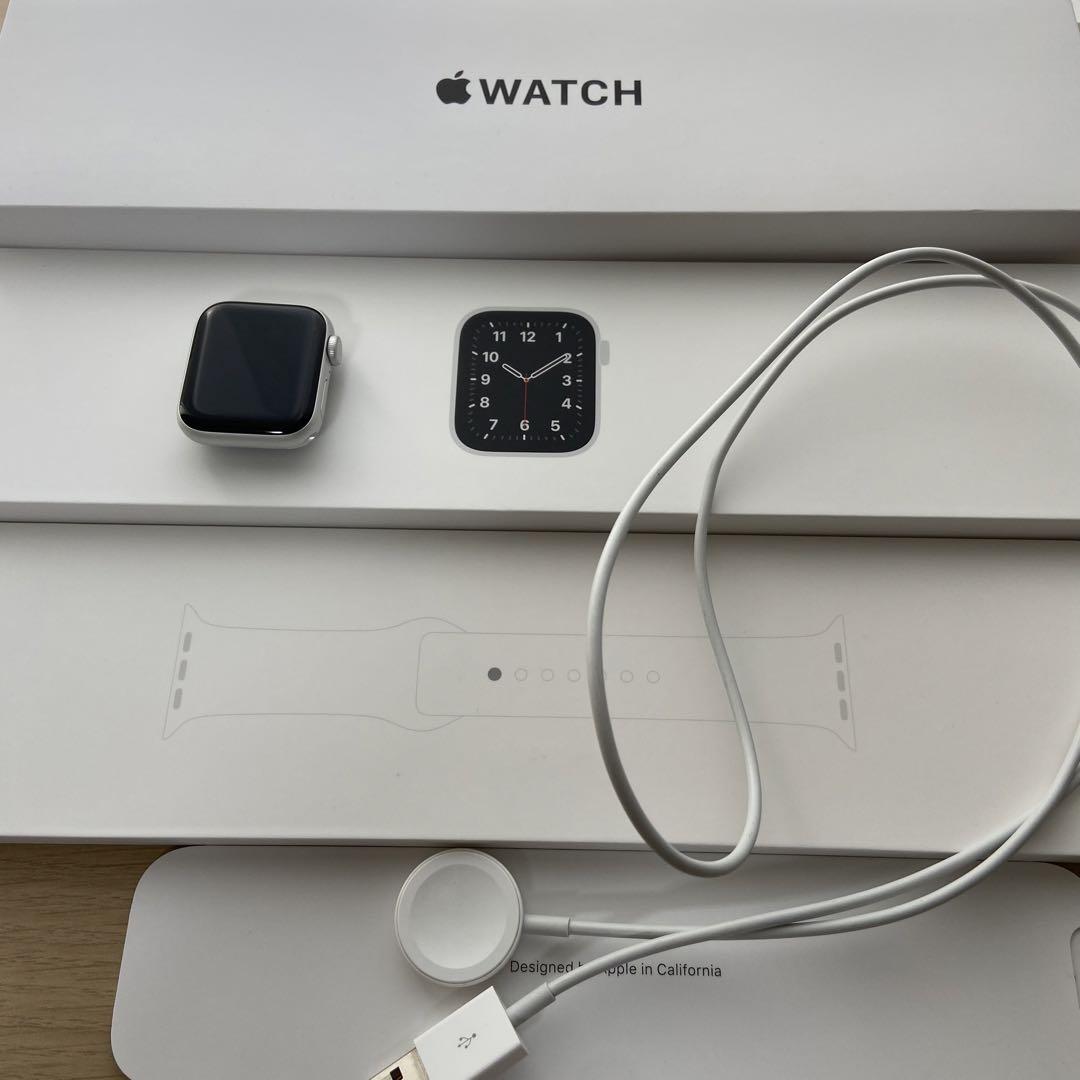 Applewatch SE 40mm シルバー 純正 バンド