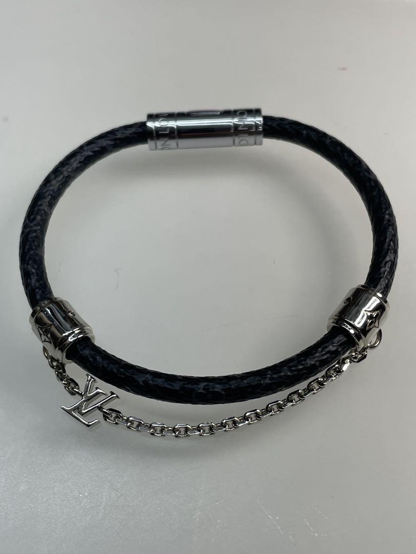 Louis Vuitton ・チェーンイット・M8573E・中古美品