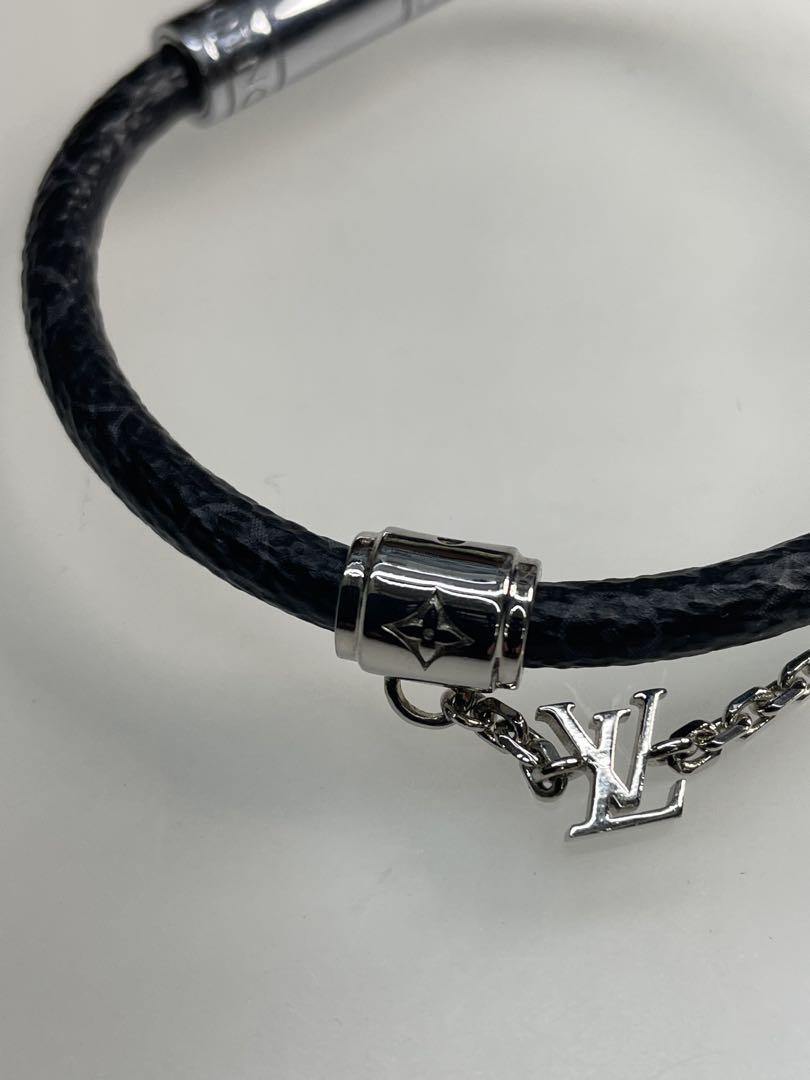 Louis Vuitton ・チェーンイット・M8573E・中古美品