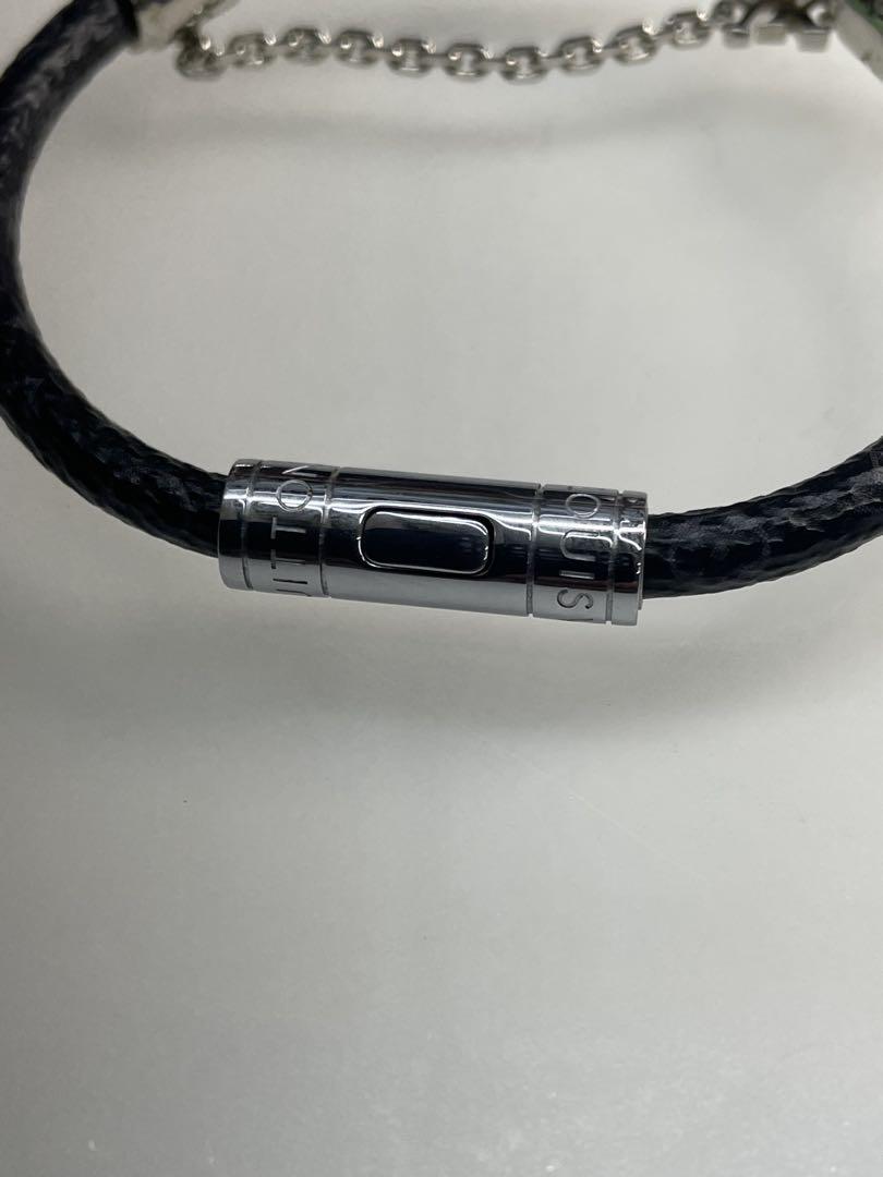 Louis Vuitton ・チェーンイット・M8573E・中古美品