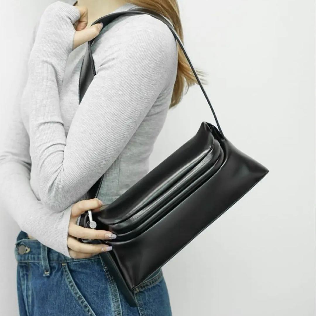 美品 OSOI FOLDER BROT ショルダーバッグ