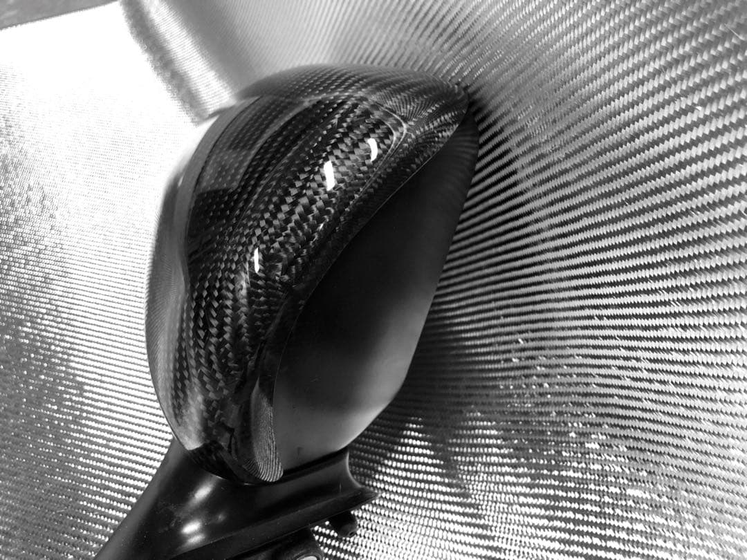 40系プリウスα リアルカーボン