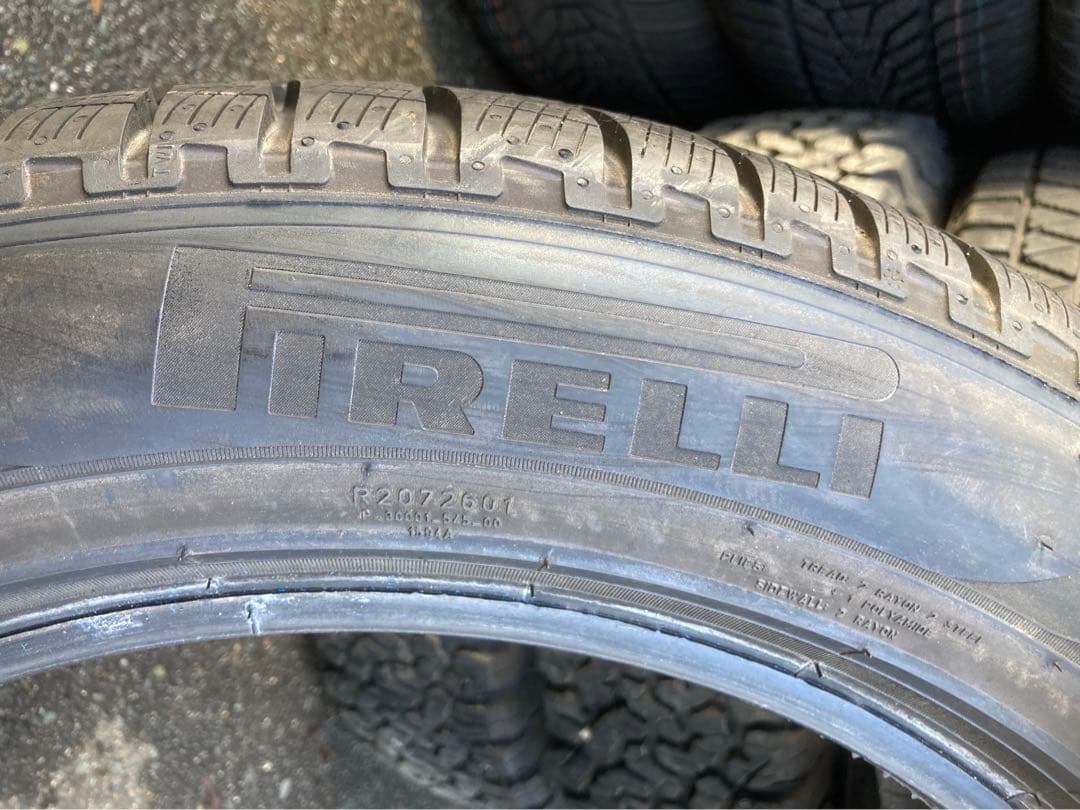 ピレリ スコーピオンウィンター アウディQ4 ポルシェマカン等 BRIGHTFACE_UK