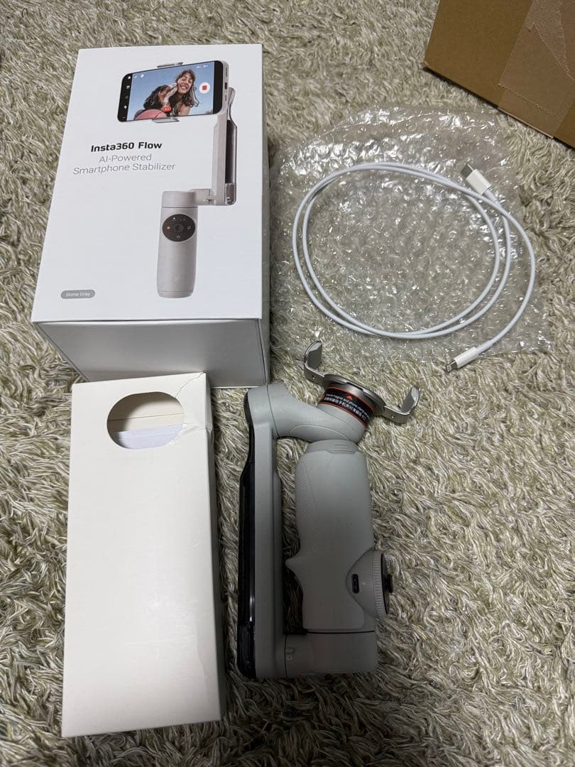Insta360 Flow スマートフォンスタビライザー