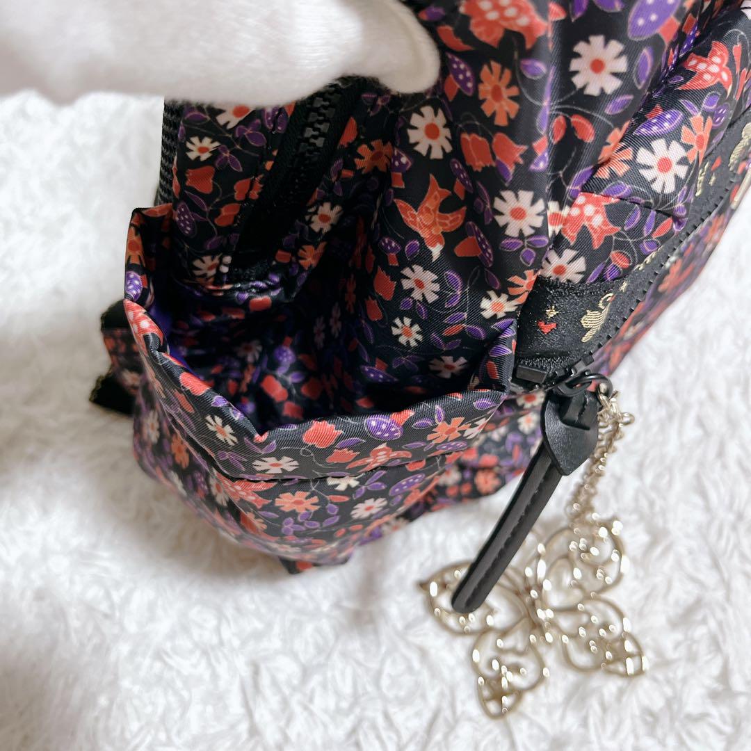 タグ付き新品✨アナスイ 花柄 リュック バックパック ゴールド タグ付き新品✨アナスイ 花柄 リュック バックパック ゴールド
