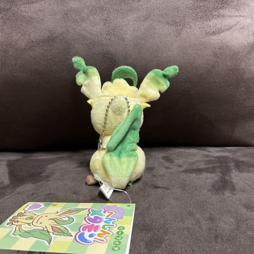 へんしんメタモン リーフィア ぬいぐるみ　ポケモンすセンター Amazon.co.jp: ポケモンセンターオリジナル マスコット へんしん