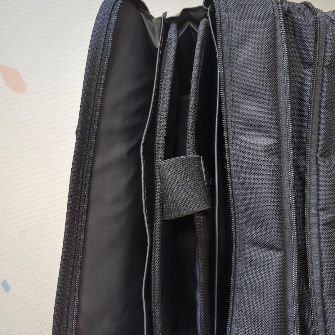 TUMI ナイロンビジネスバッグ黒2way PC収納可能